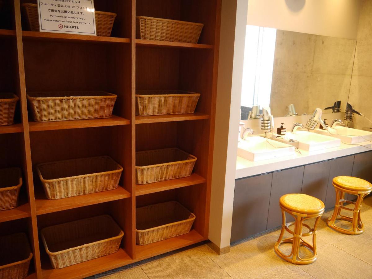 Hearts Capsule Hotel & Spa Hakata Fukuoka  Esterno foto