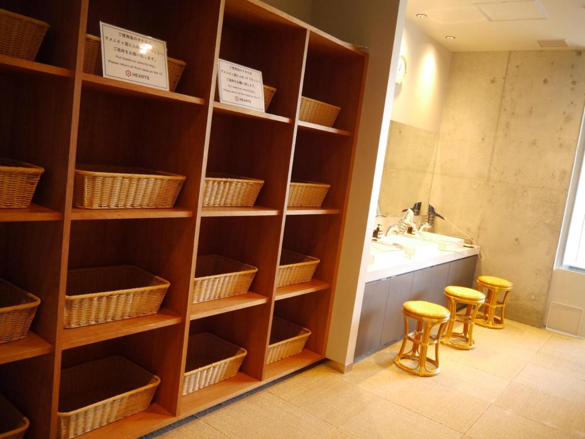 Hearts Capsule Hotel & Spa Hakata Fukuoka  Esterno foto